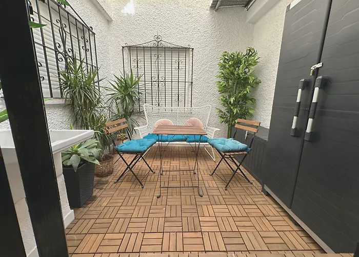 Spacious 3Br Walk To Beach & Old Town Marbella