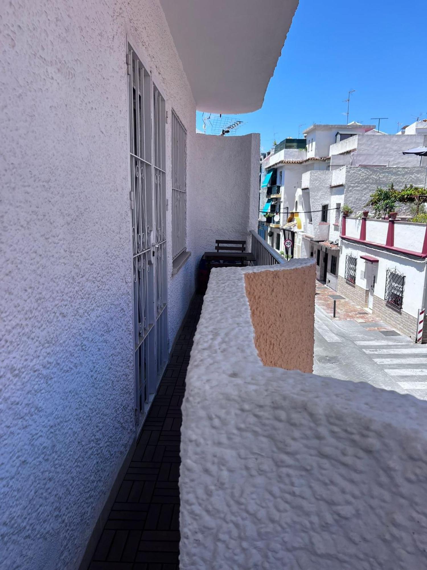 Spacious 3br Walk To & Old Town Apartment Marbella
